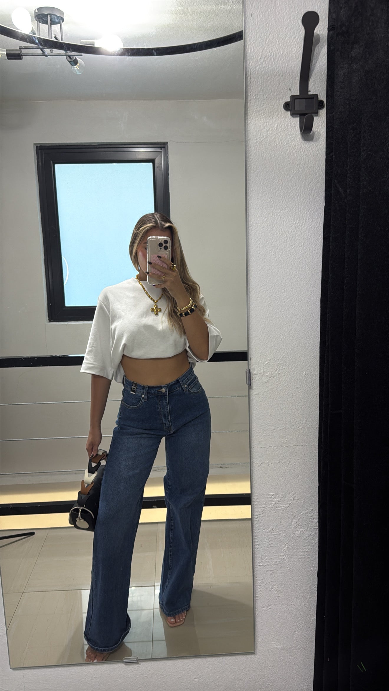Vibrant Jean